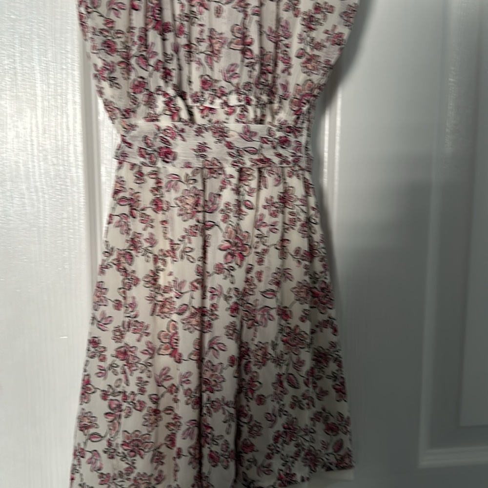 Forever 21 Floral Romper - White and Red - Picture 5 of 7
